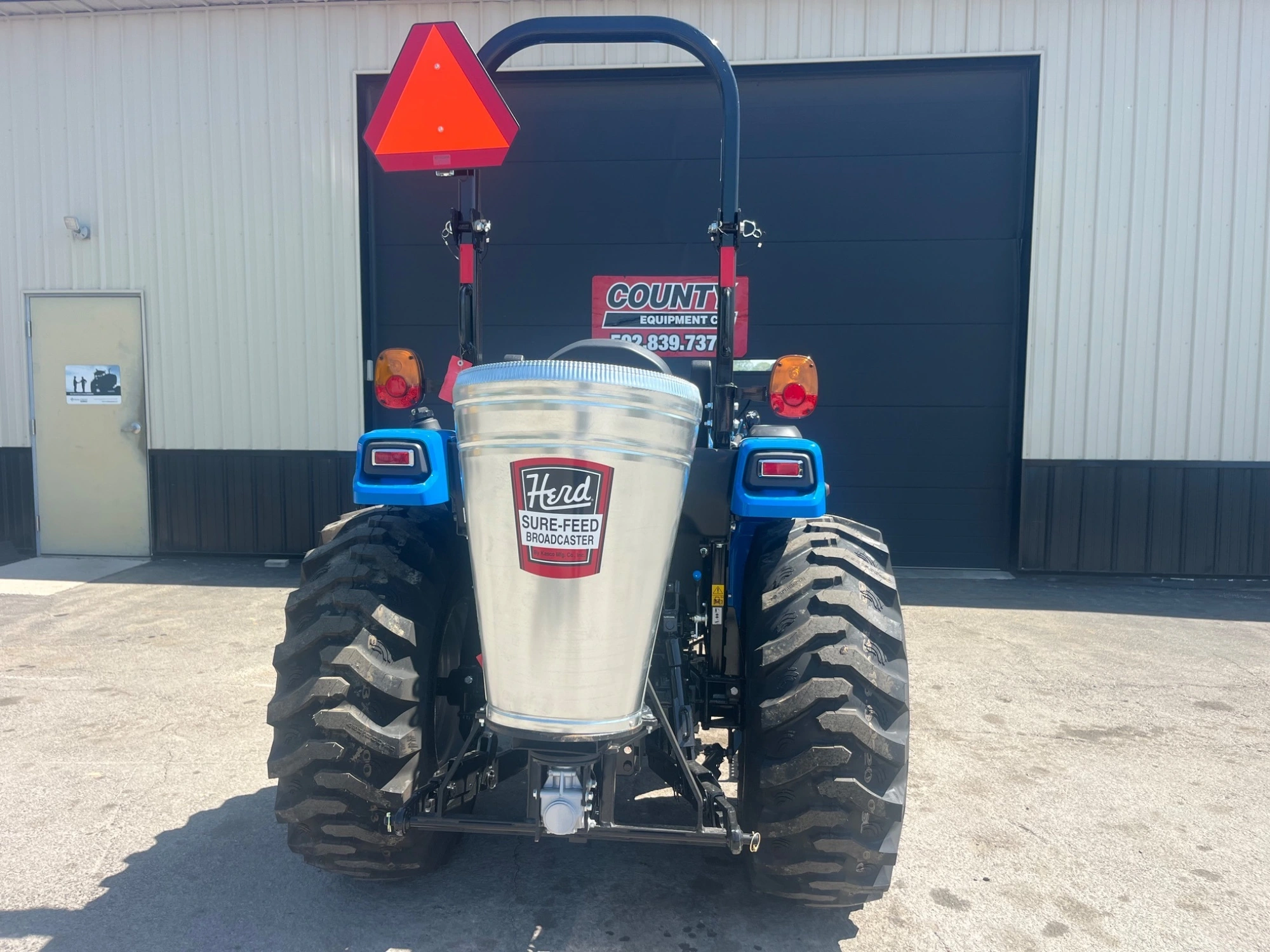 NEW HERD M-12 Broadcast Seeder