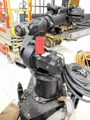 Used 2011 KUKA KUKA KR 6-2 Robots Michigan US | RAB Industries, Inc. #184198