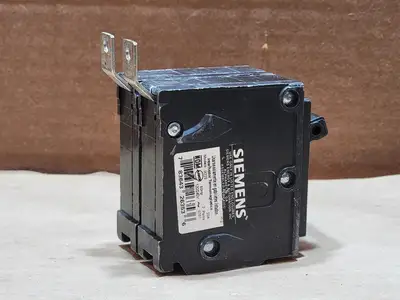 Used SIEMENS B220 Switchgears British Columbia CA | Lenmark #835457