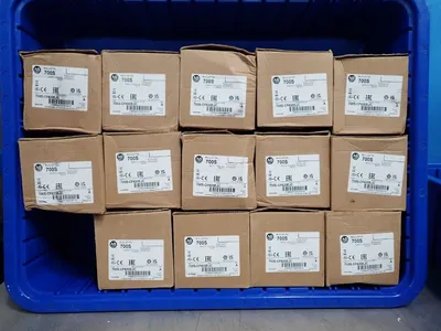 NEW ALLENBRADLEY 700SCF620EJC