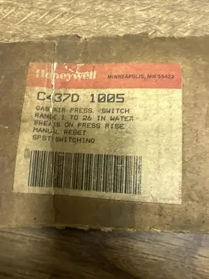 New | in-Stock HONEYWELL C437D-1005 Miscellaneous Equipment (Electrical & Power) | Surplus Asset Holdings #1202178