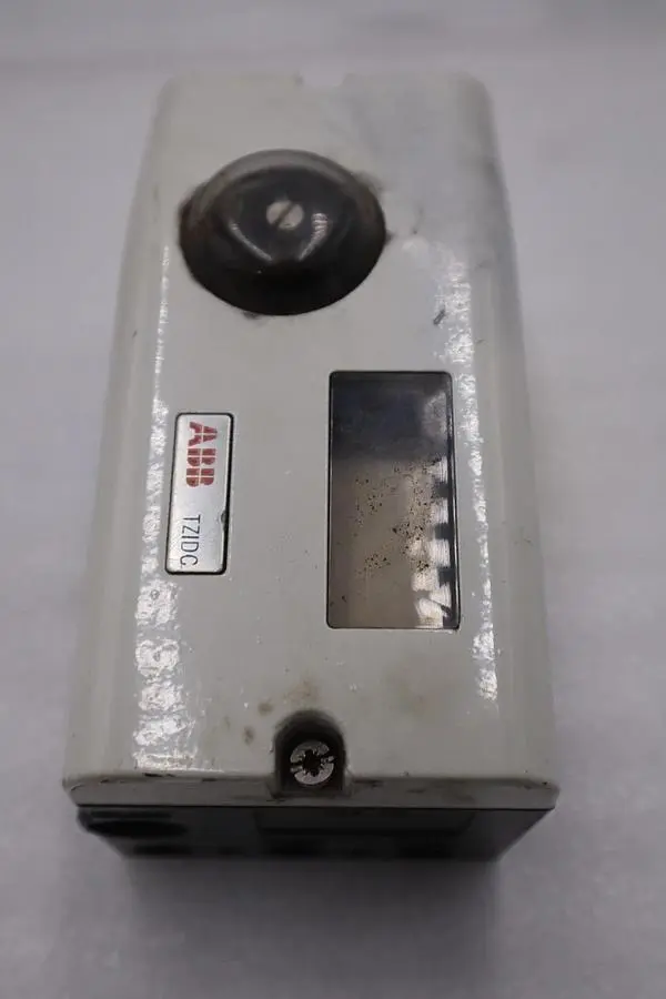 ABB V18345-2020120001 Valve Positioner - STOCK 3139CC
