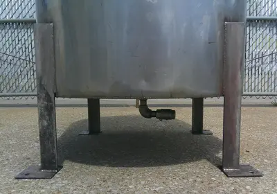 SPC9361  Tank 120 gallon vertical tank, Stainless Steel, pneumatic agitator, flat