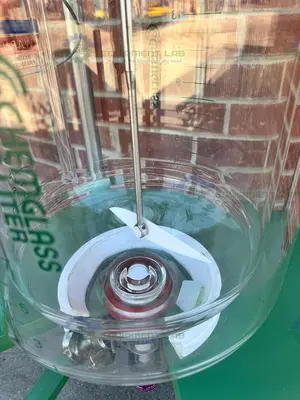 Used CHEMGLASS 20 LITER JACKETED GLASS REACTOR W/ J-KEM OVERHEAD STIRRER Reactors California US | Equipment Lab #1388409
