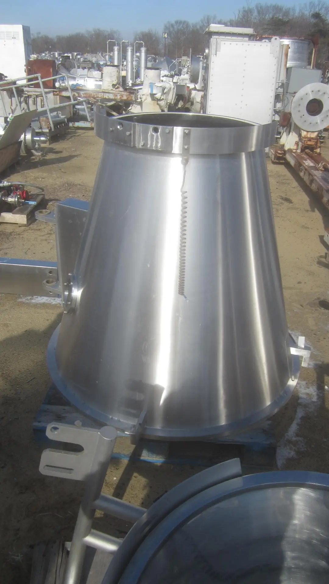 USED 1993 VECTOR FL-M-30EX