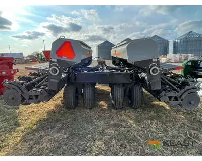 Used CRUSTBUSTER _UNKNOWN_ No-Till Drills Iowa US | Keast Enterprises #1360247