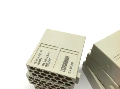 New | in-Stock Phoenix Contact Connector Inserts 1636486 10A 160V Contact Blocks Michigan US | Maverick Industrial Sales #1397298