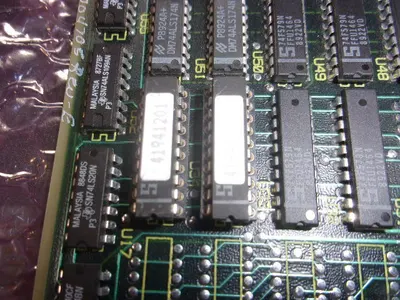 USED Universal Instruments 42004705 REV E