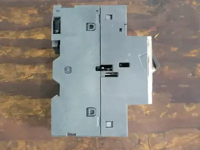 USED SCHNEIDER ELECTRIC GV2ME16