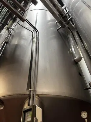 1995 MUELLER 16,600 GALLON Stainless Steel Tanks | Perry Equipment (2)