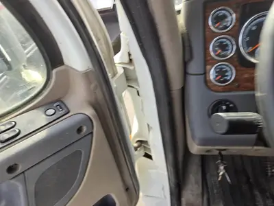 USED 2016 FREIGHTLINER CASCADIA 125