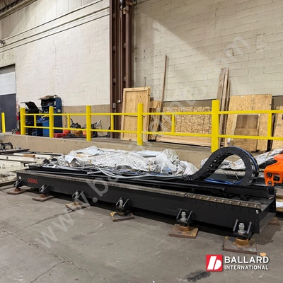 GUDEL TMF-4HD 7th Axis Robot Linear Rail w/ Riser – 12 Meter