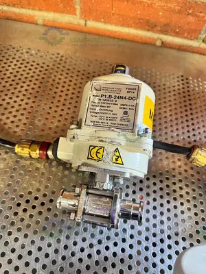 Used PROMATION P1.B-24N4-DC PRECISION ACTUATION VALVE W/ 3- WAY 3.4" VALVE Valves/Fittings California US | Equipment Lab #1418445