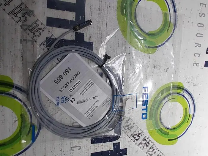 NEW FESTO SME-8-5-K-LED-24 150855
