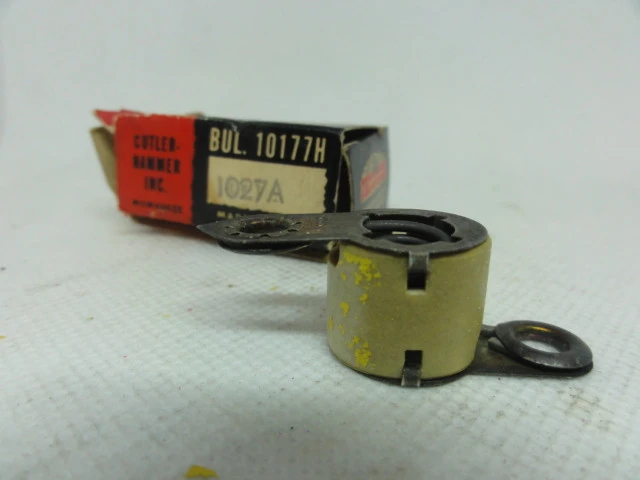 NEW CUTLER-HAMMER 1027A