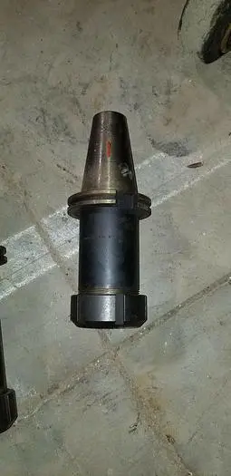 Used UNIVERSAL ENG 911397 Tool Holders Wisconsin US | Lemke Machinery Sales #309867