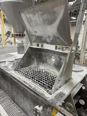STAINLESS STEEL DOUBLE SPIRAL RIBBON BLENDER APROXIMATELY 222 CUBIC FEET