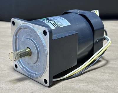 NEW Oriental Motor 5IK90GU-AFUL
