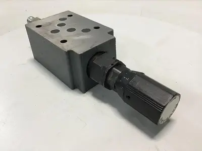 USED REXROTH ZDR10VP731200YM12