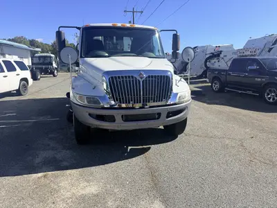 Used 2015 INTERNATIONAL 4300 Box trucks North Carolina US | Levan Equipment #1545580