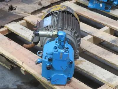 Used TOYO-OKI HPP-VD2V-F31A 3-A Hydraulic Pumps Texas US | Aucto #1308451