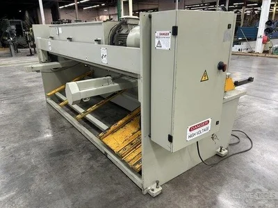 USED U.S. INDUSTRIAL US 1025