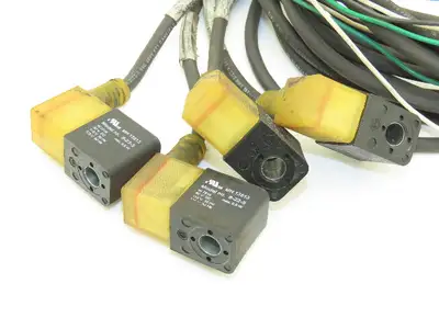 A239SS-120-A ARO 4 Station Pneumatic  Solenoid Valve Manifold 1/4" NPT 120V