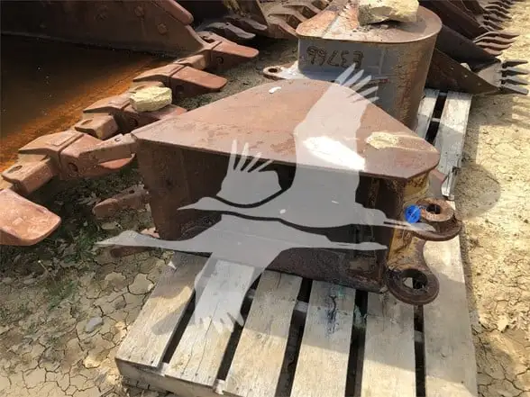 Used _UNKNOWN_ BUCKET Multipurpose Buckets Kentucky US | Team Boone #718665