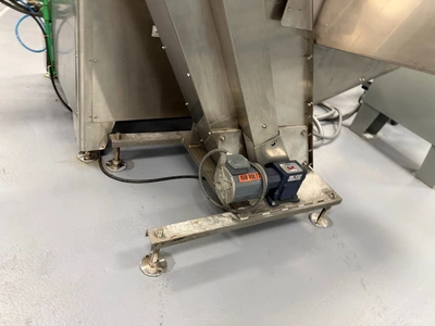 Used _UNKNOWN_ _UNKNOWN_ Cappers Chuck - Rotary Rhode Island US | Federal Equipment Company #1344515