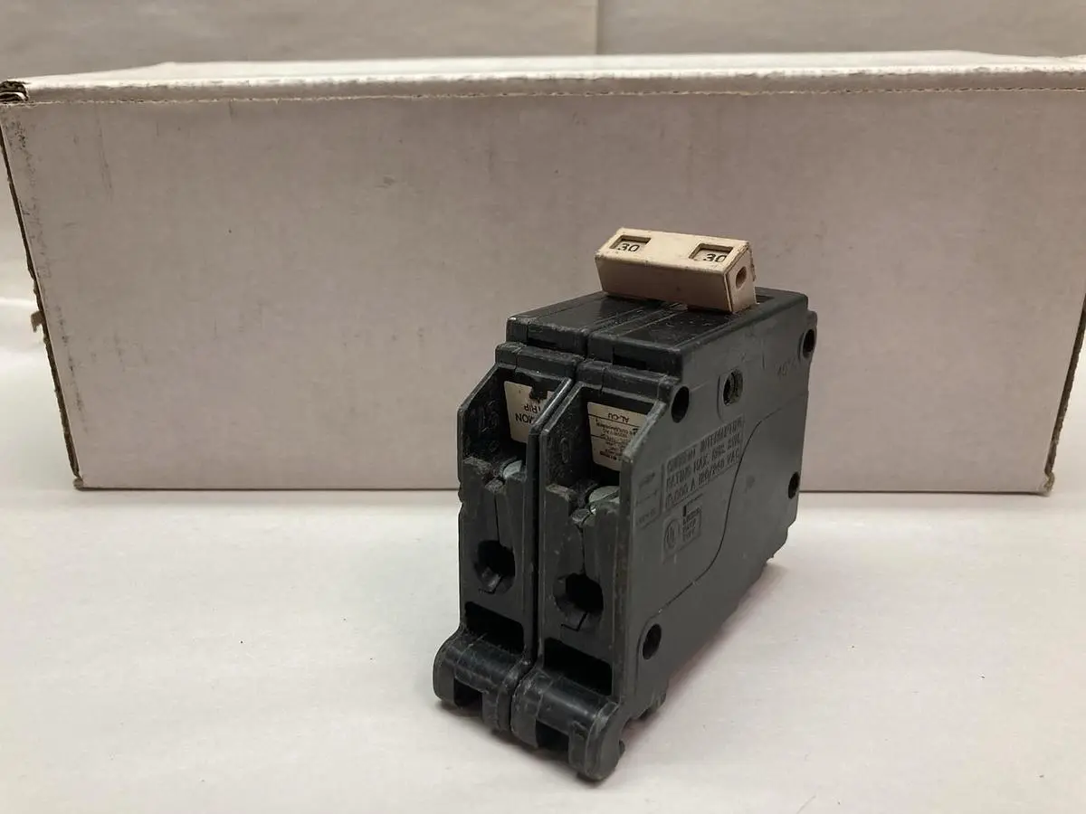 Used CUTLER-HAMMER AL-CU Circuit Breakers | Surplus Asset Holdings #1188995