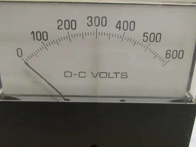 612234RJ 251320SJSJ8JCP DC Volts Panel Meter Gauge  0-600 Voltage Meter