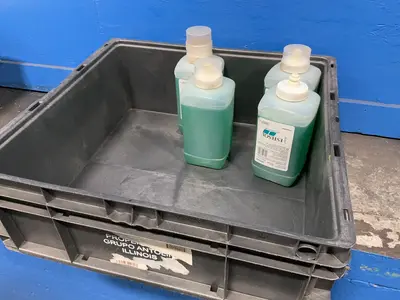 Used STOKO _UNKNOWN_ Hand Washing and Sanitizing Ohio US | HGR 24 #1326187