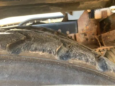 USED 2001 INTERNATIONAL 4900
