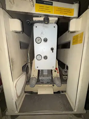 USED 1992 HEESEMANN FGA6