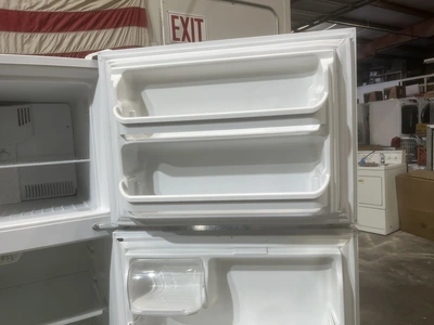 Used FRIGIDAIRE FREEZER ON TOP Refrigerators Michigan US | Miedema Asset Management Group #1313568