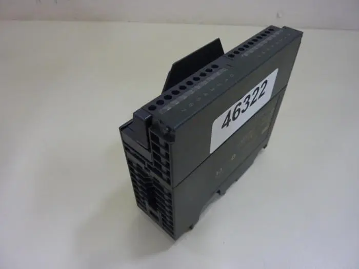 Used SIEMENS 6ES7 321-1BH02-0AA0 Misc Electrical & Power Parts Michigan US | Ideal Machinery #756753