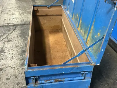 Mmc 70” X 24” X 22” Metal Storage Chest