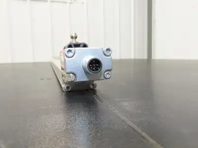 MTS Temposonics EP00300UD341V03 Linear Position Sensor Transducer 300mm 24VDC