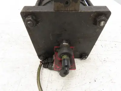 Taiyo 3-Stage Pneumatic Air Cylinder 140mm Bore 9mm Stroke 70 PSI