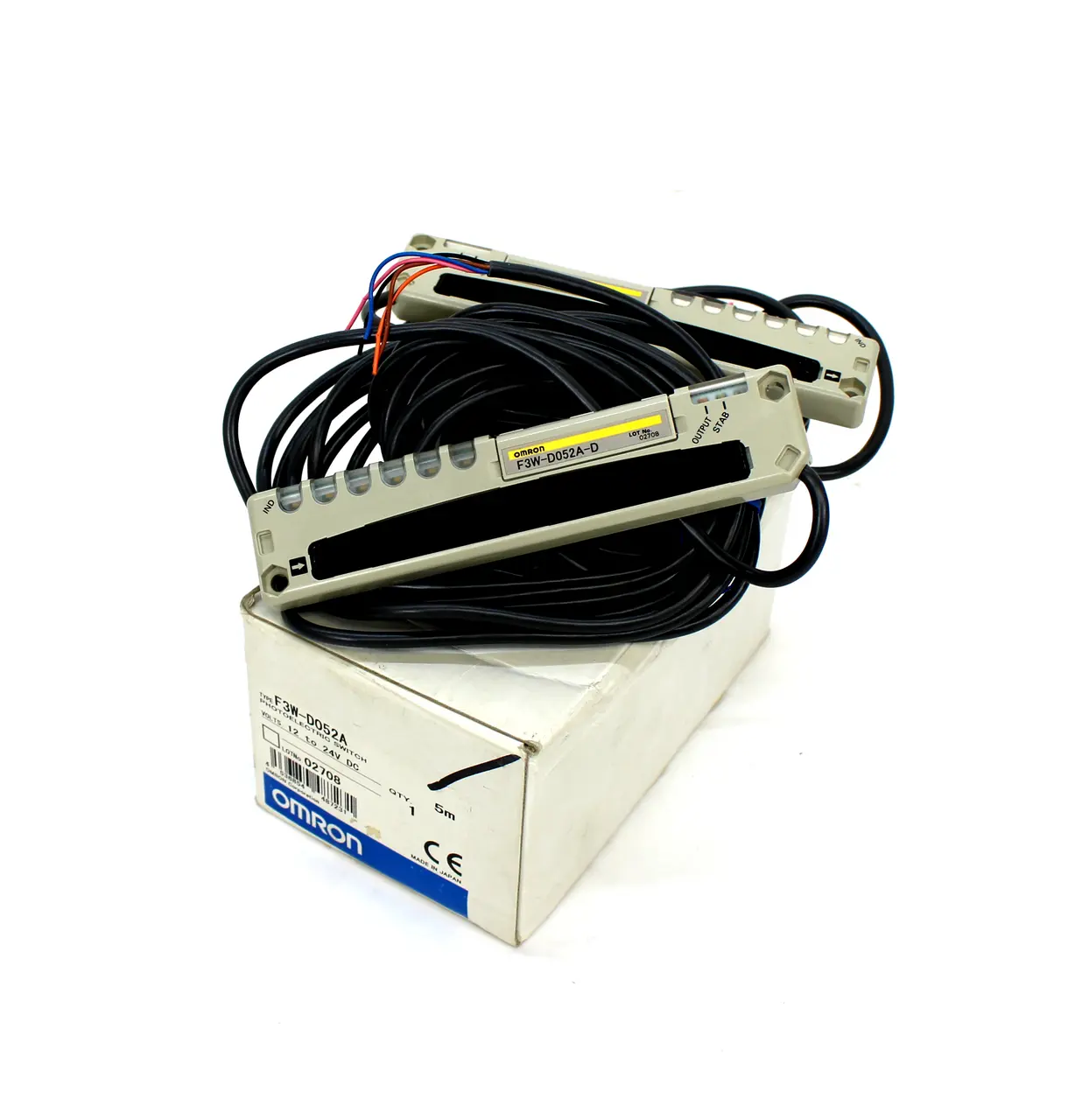 NEW OMRON F3W-D052A