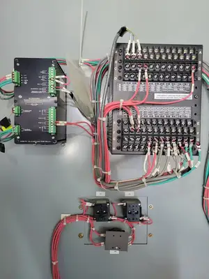 5kV Motor Control Center (MCC) Unit w/ (4) Breakers & (2) Load-Break Switches