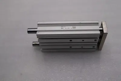 NEW SMC MGPM16-75Z Cylinder MGPM1675Z STOCK L-188-C