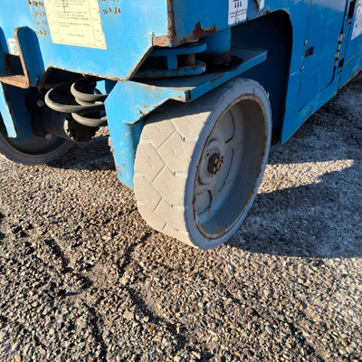 USED 2017 Genie GS-2632
