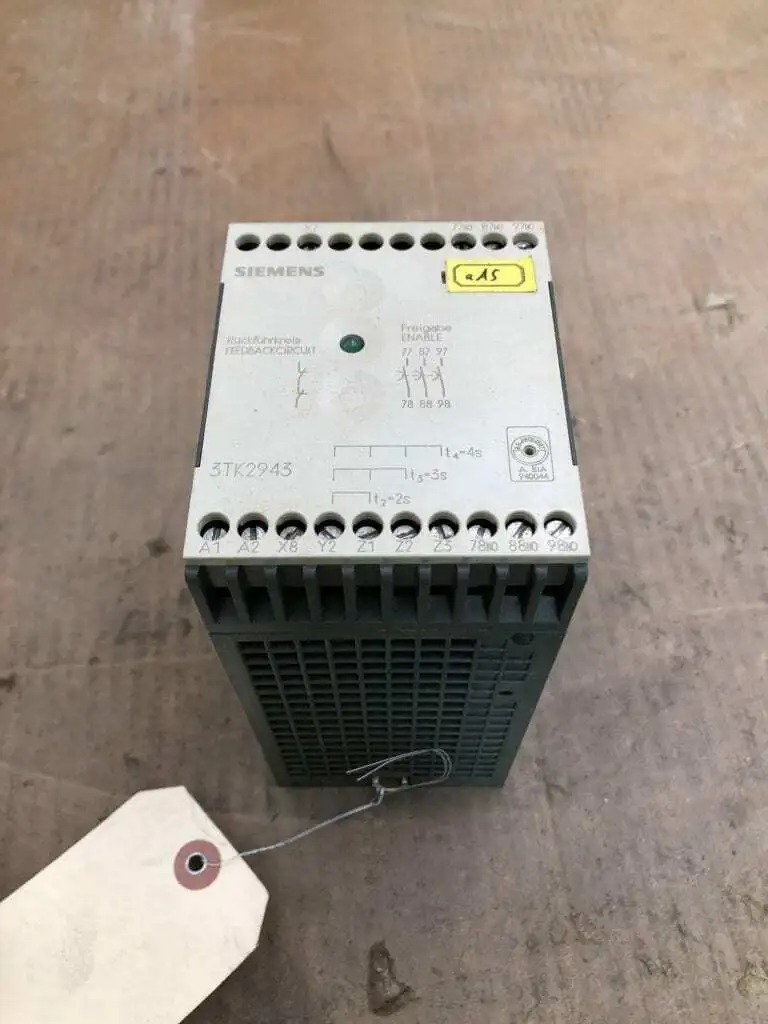 USED SIEMENS 3TK2943-0BB4