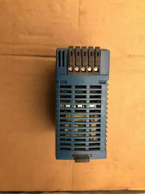 PULS ML30.101 DIN Rail Power Supply 100-240VAC 5-5.5VDC 25W