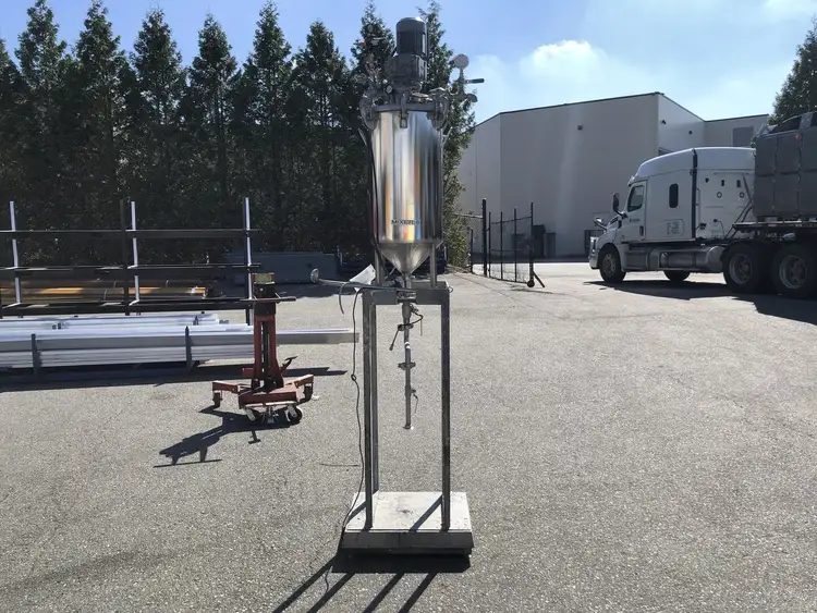 Used BINKS _UNKNOWN_ Paint Systems & Equipment Including Powder Coating Lines British Columbia CA | Lenmark #276755