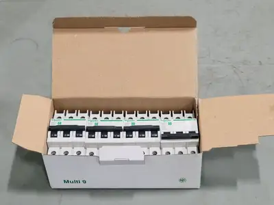 New | in-Stock SCHNEIDER ELECTRIC M9F42335 Switchgears British Columbia CA | Lenmark #244538