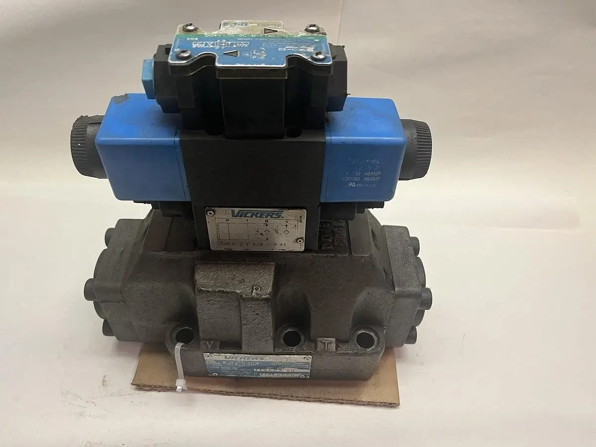 USED VICKERS DG5S-8-2C-2M-FTWL-B5-30