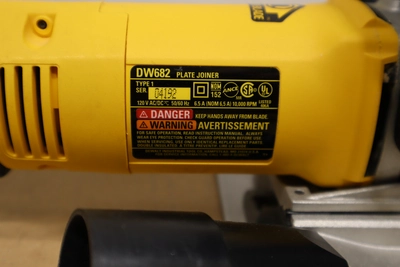 Used DEWALT DW682 Air Tools, DC Electrical Tools & Accessories Minnesota US | Machinesused.com #1295841
