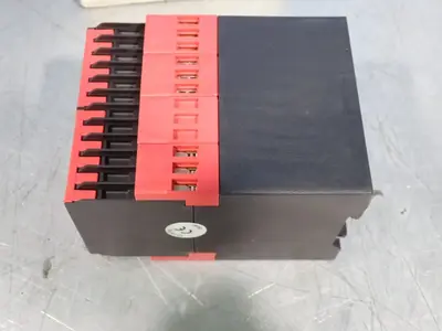 USED TELEMECANIQUE XPSAM3440